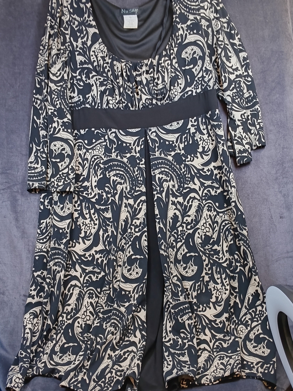 Blu Sage Black and Cream Long Sleeve Printed Dress